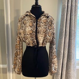 Crop snake skin jacket